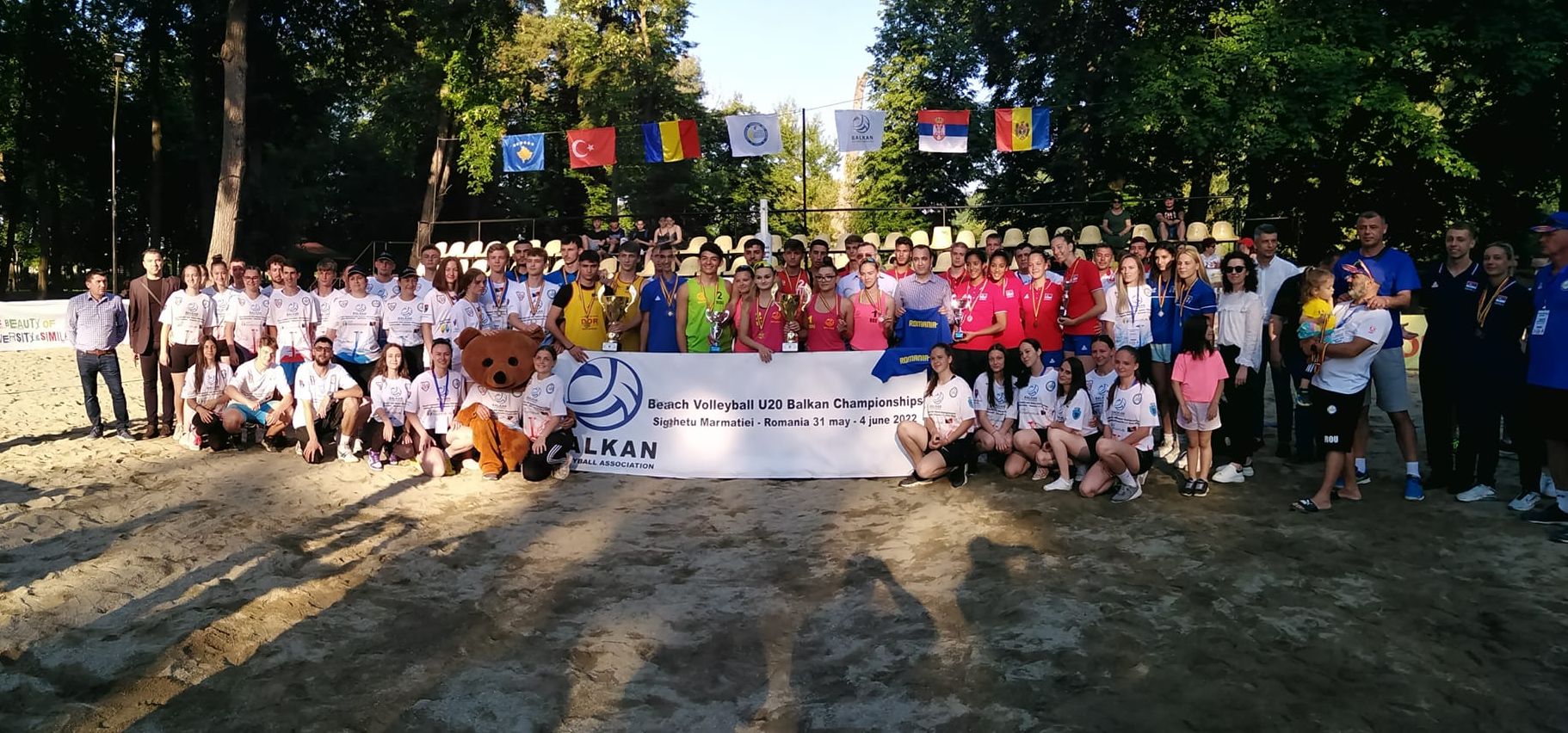 Moldova and Romania teams winners of U20 Men and Women Beach Volley Balkan Championship in Romania