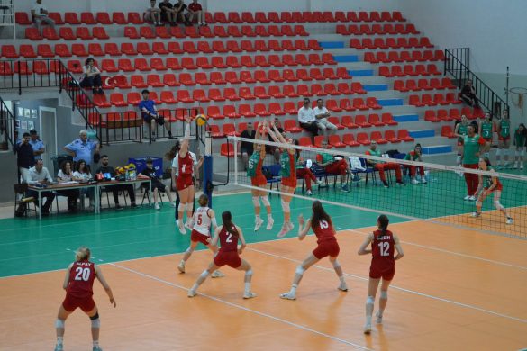 bulgaria turkiye u18w balkan championship volleyball 15