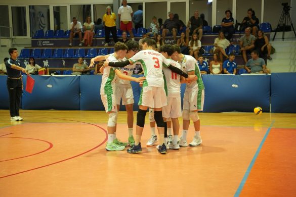 bva u16m greece_25