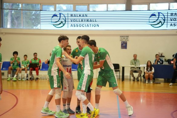 bva u16m greece_37
