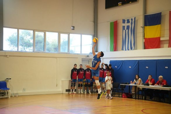 bva u16m greece_40