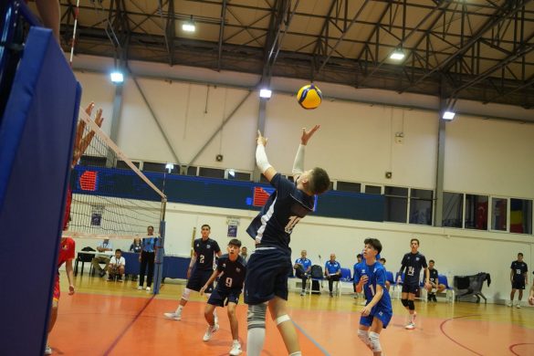 bva u16m greece_53